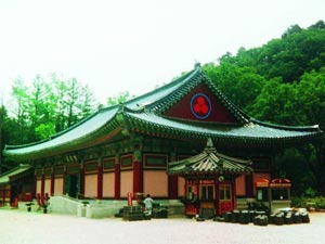 Буддийский храм в Корее.